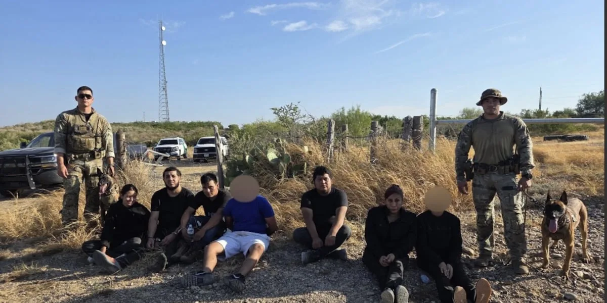 Teen accused of human smuggling after Webb County chase