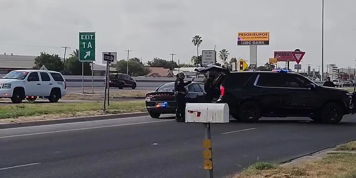 Laredo crash leaves 3 hospitalized, 2 airlifted to San Antonio