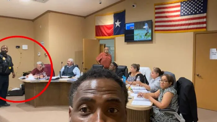 Kirby councilmember removed from meeting by police after questioning city officials