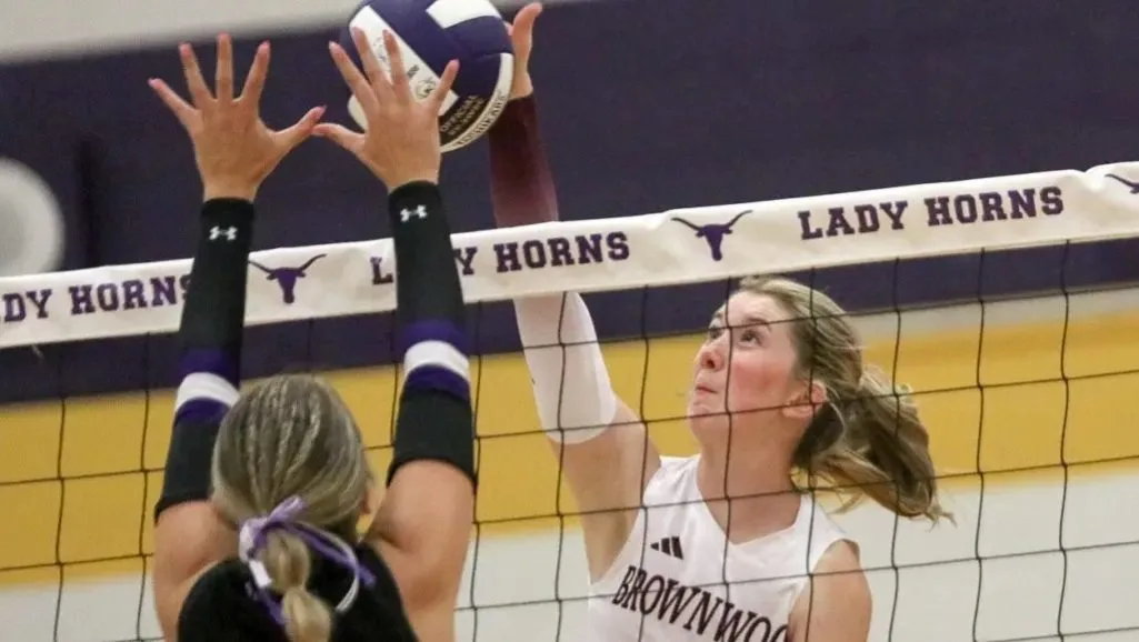 Lady Lions volleyball targets return to postseason in second year under Grimes