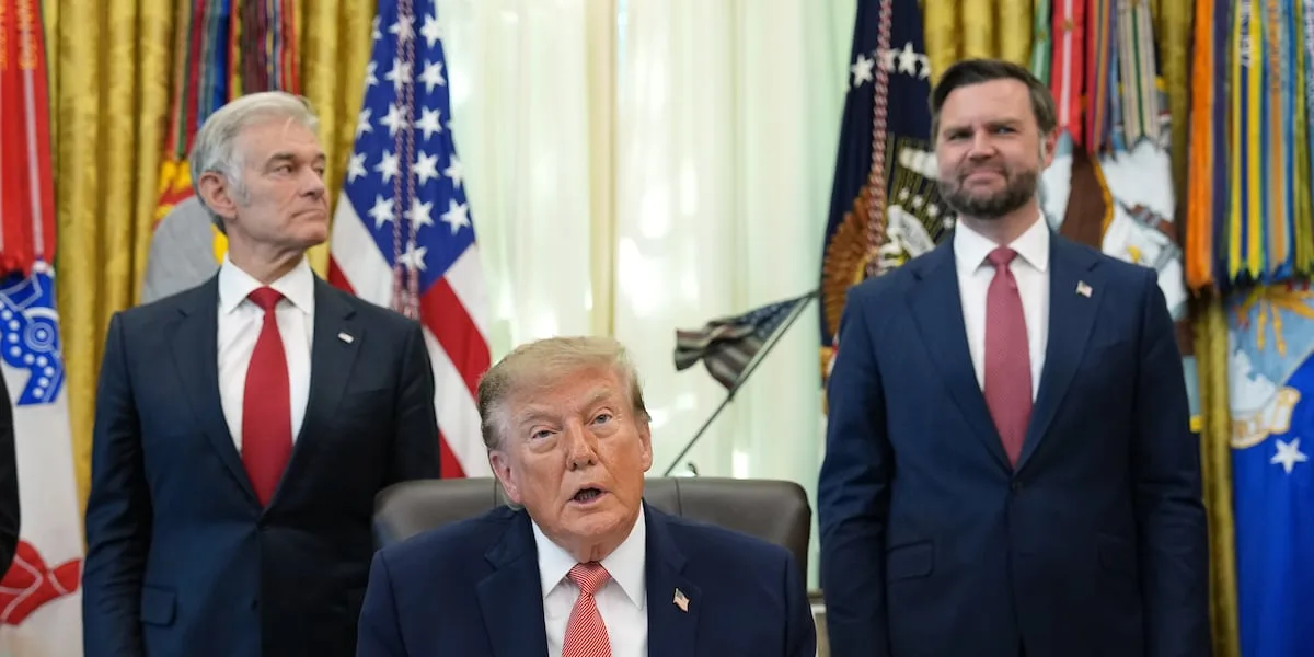 Trump unveils whistleblower program targeting federal fraud