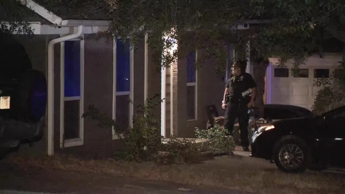Arlington police shooting leaves man dead after mental health response