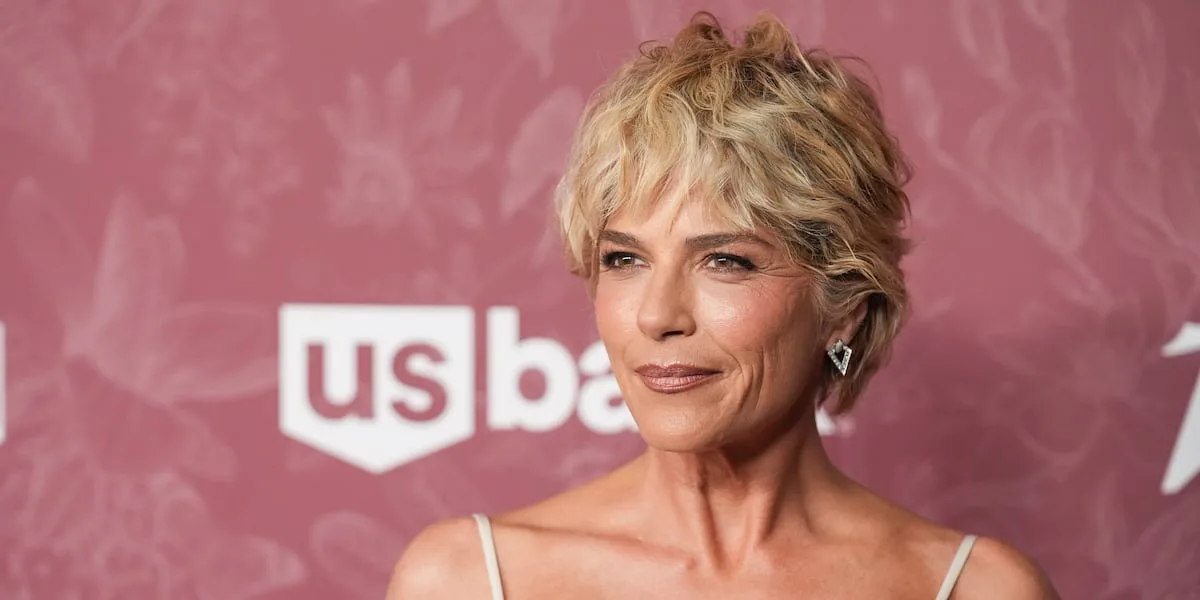 Actress Selma Blair arrested, accused of attacking flight staff