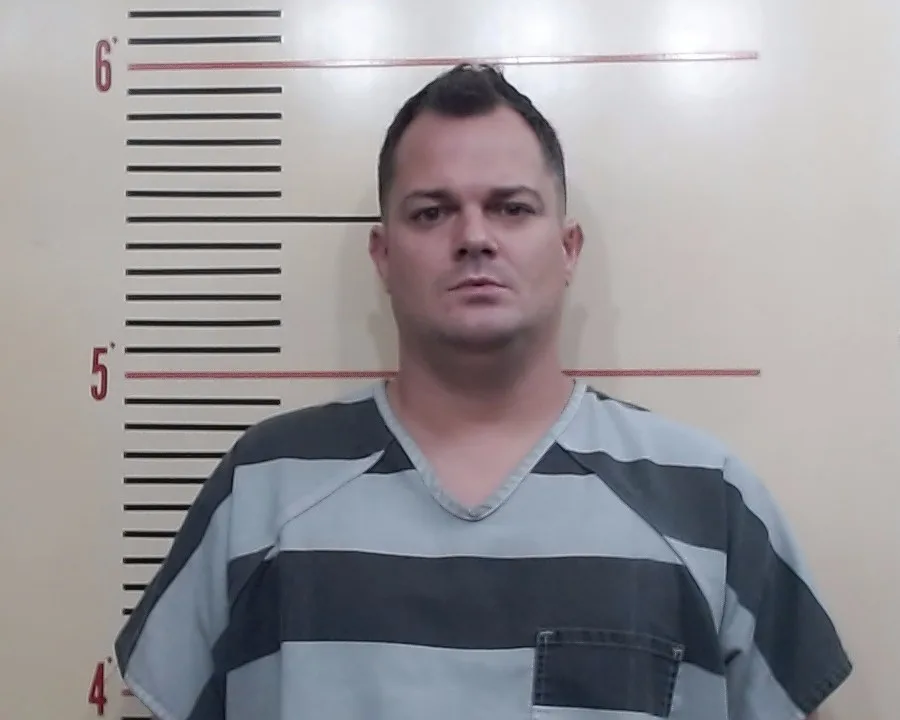 Weatherford ISD math teacher accused of having improper relation with student