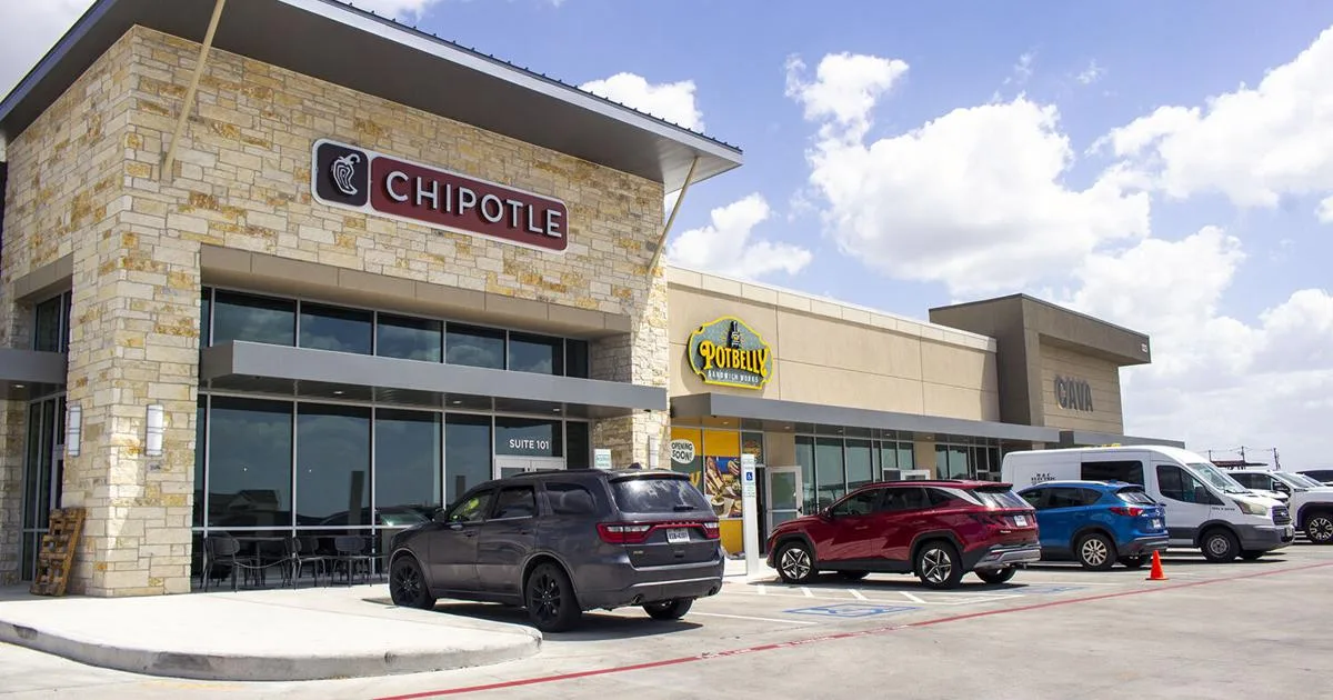 Three new restaurants now open, opening soon at Creekside Town Center in New Braunfels