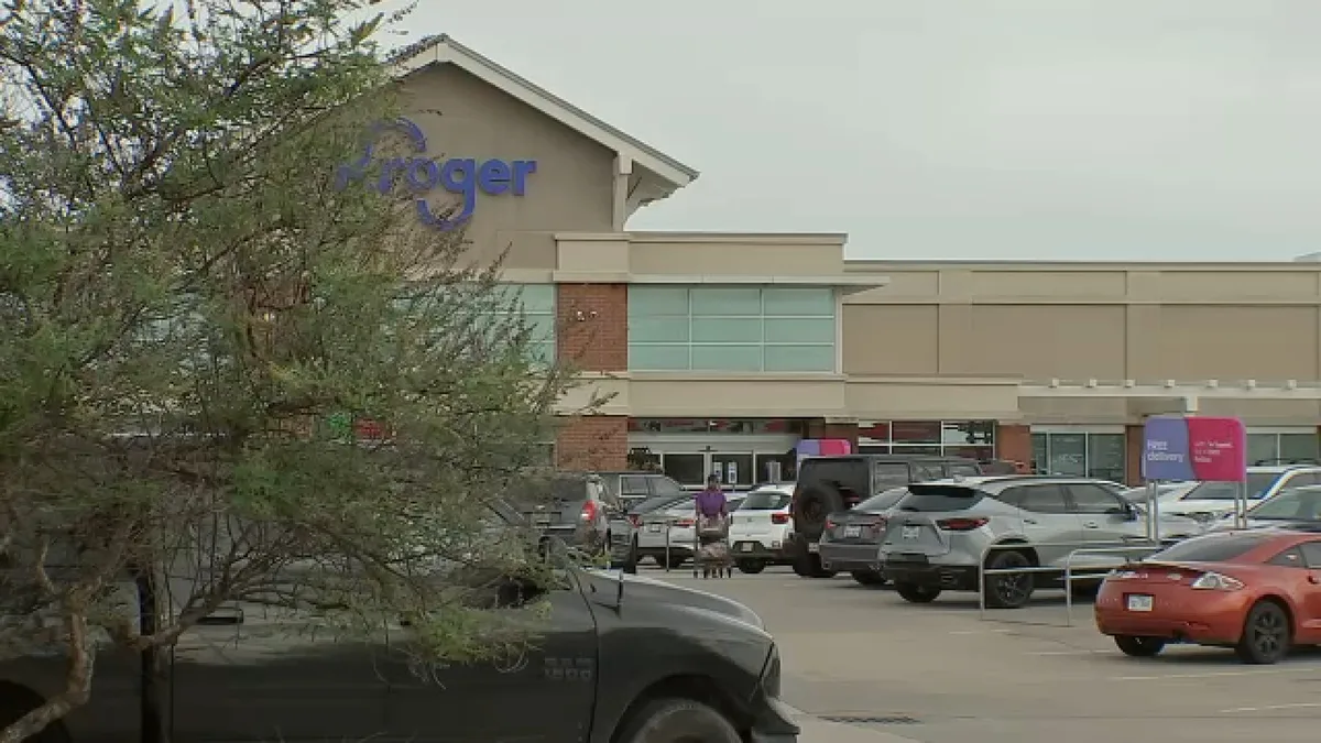 Humble PD searching for man accused of indecent assault at Kroger in September