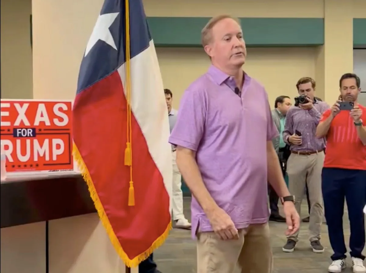 Ken Paxton has 'please clap' moment while campaigning in West Texas city of Odessa