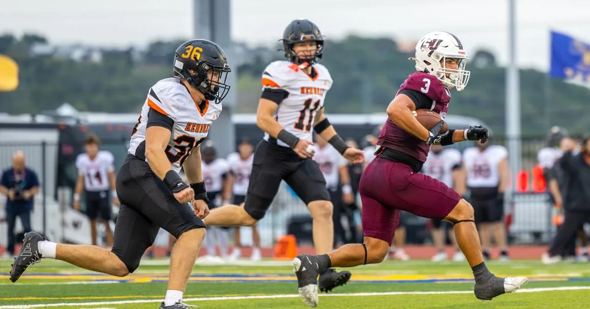 Mountaineers can't hold off Hendrix, lose 49-42