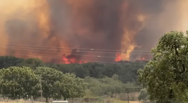 County responds to large wildfire near Blanket