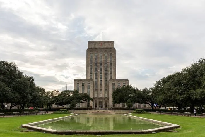 Houston landmarks to shine teal for Alzheimer's awareness campaign
