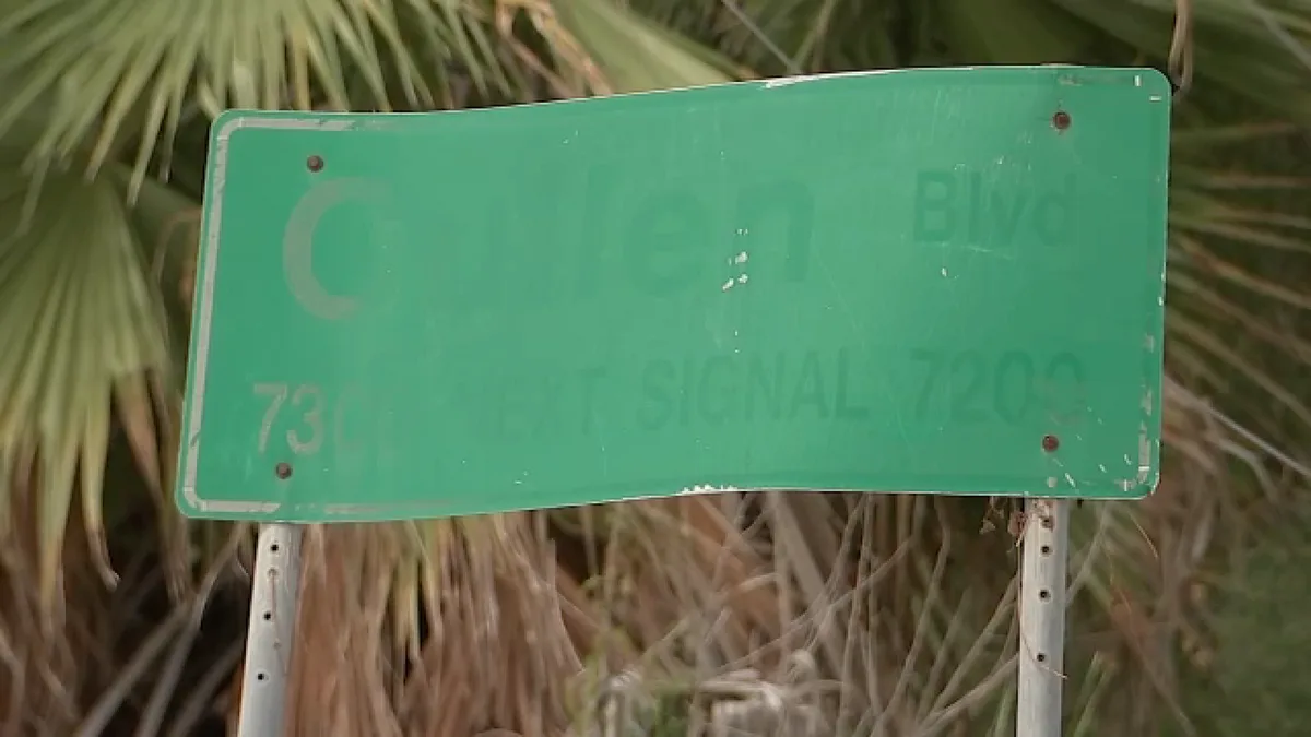 Houston street sign severely faded, unreadable in South Park neighborhood