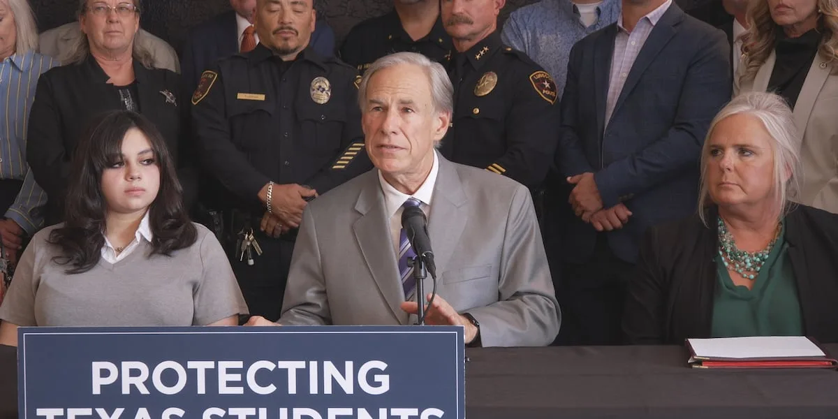 Abbott announces plan to crack down on child predators in Texas schools