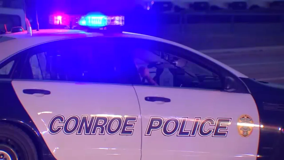 Montgomery County firefighter arrested for controlled substance, tampering with evidence after crash involving 4 vehicles, Conroe police say