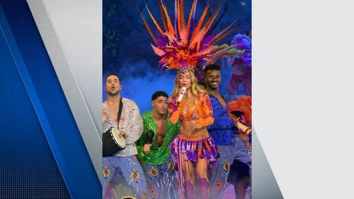 Karol G turns Houston into a Tropicoqueta party, surprises crowd with Drake