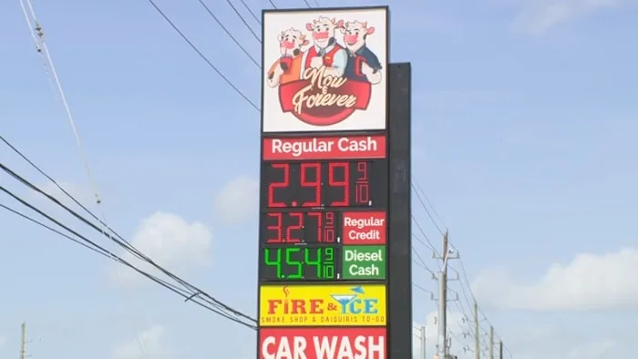 2 Houston gas stations offering $2.99 gas through Saturday