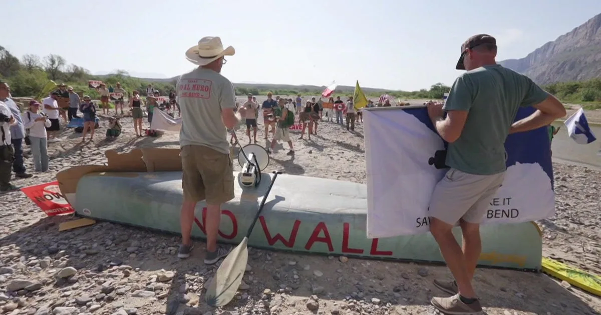 Bipartisan group of Texas lawmakers critical over new border wall Big Bend region construction