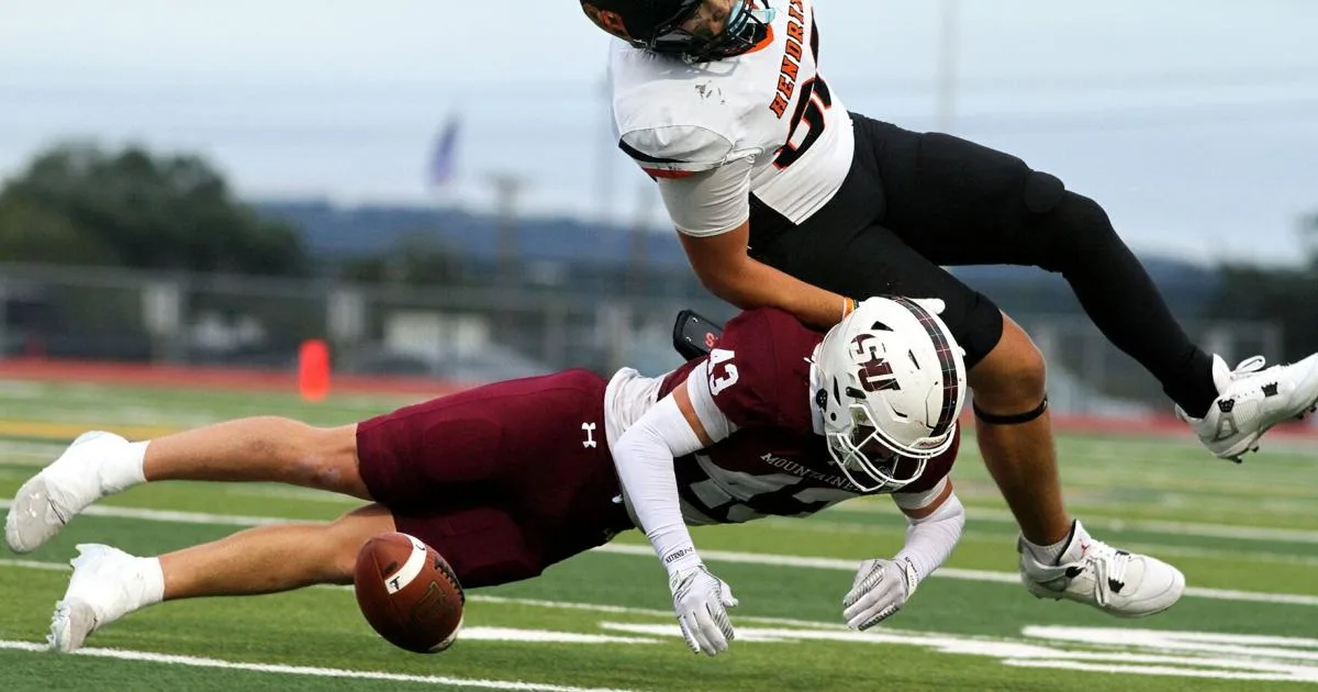 Schreiner football falls on the road to East Texas Baptist