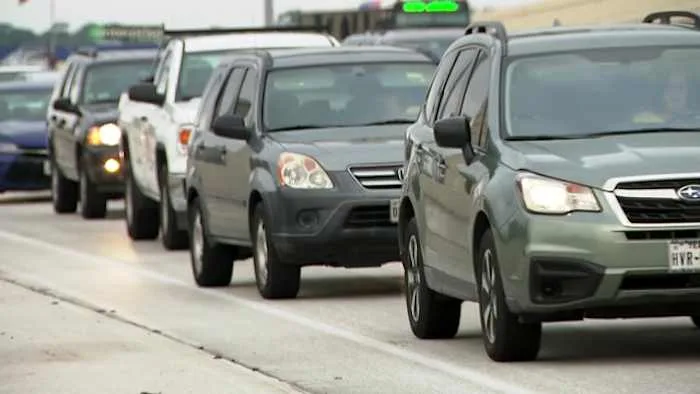 1 injured in crash on US-90 in east Harris County.