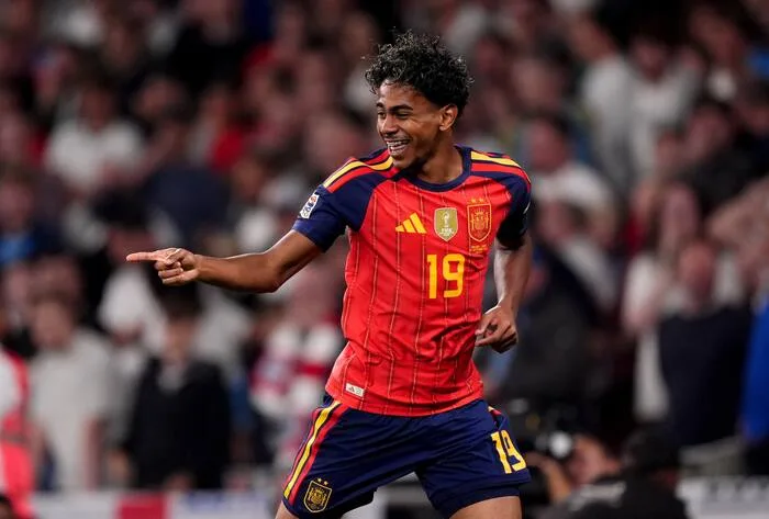 Yamal, Mbapp, Kane and Messi in contention to win the Ballon d'Or. Here's what to know