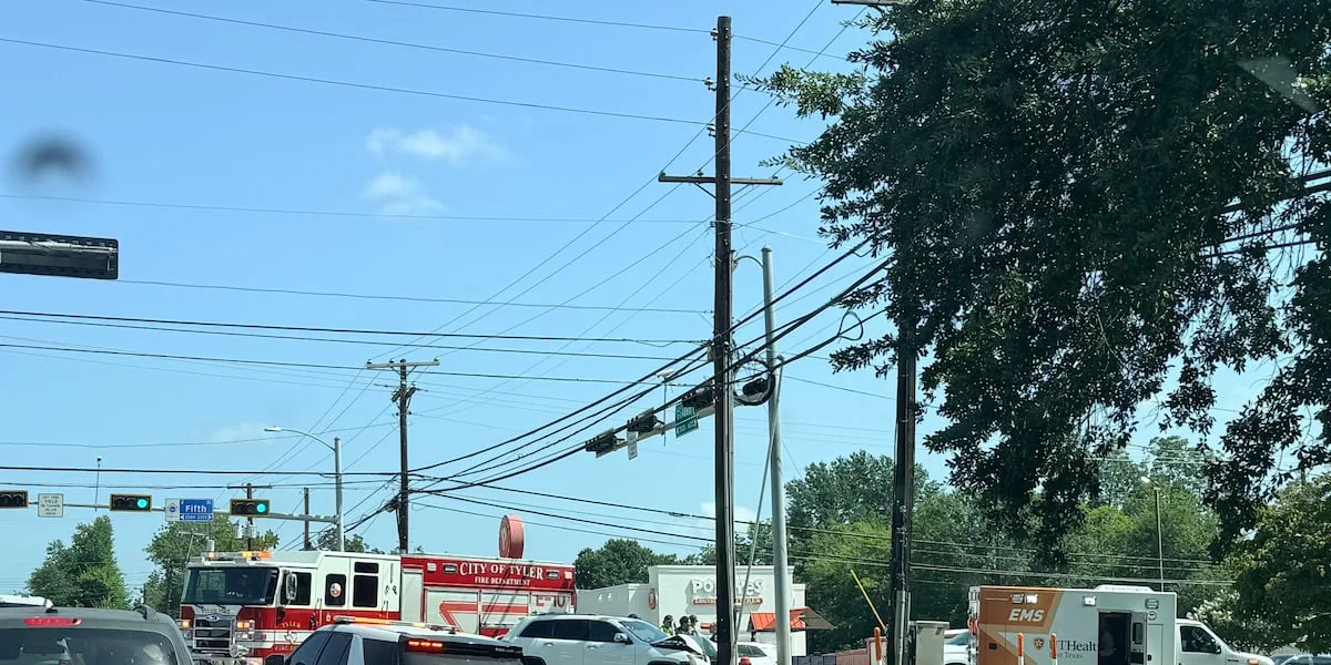 EMS responds after vehicle crashes into Tyler power pole