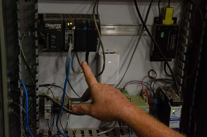 Broadband grants paused as critics allege favoritism toward Elon Musk's Starlink