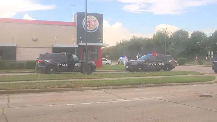Shooting investigation underway at Burger King in northeast Houston
