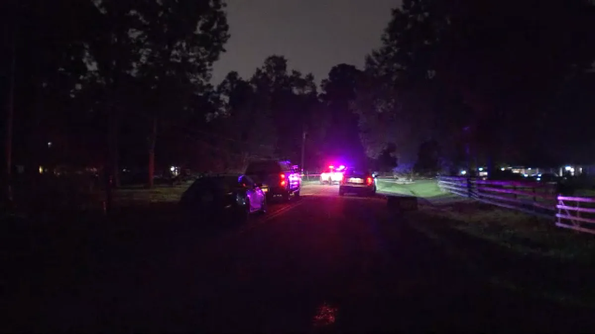 Man dead after shooting on Rolling Creek Drive in Huffman, Harris County sheriff says