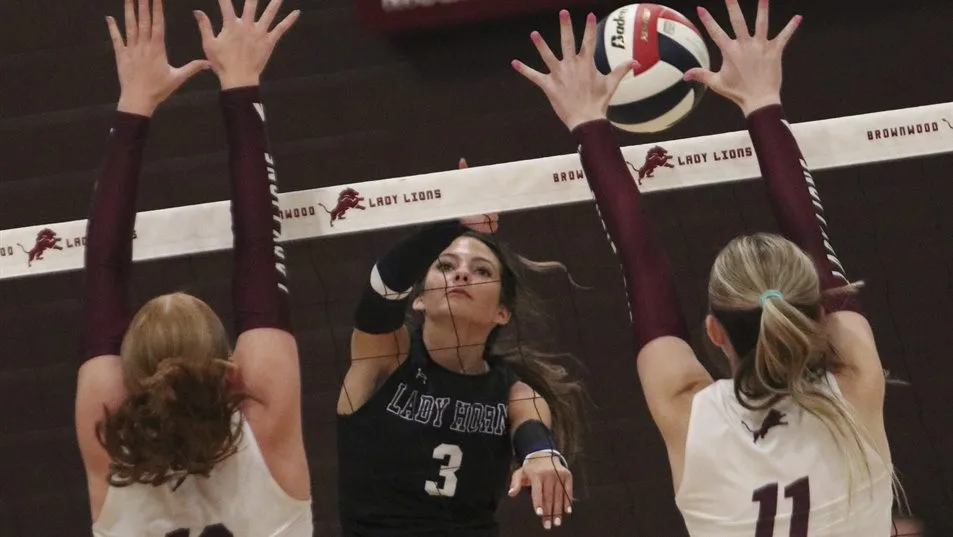 Early volleyball downs Evant, Rochelle, McCamey at Brady tournament