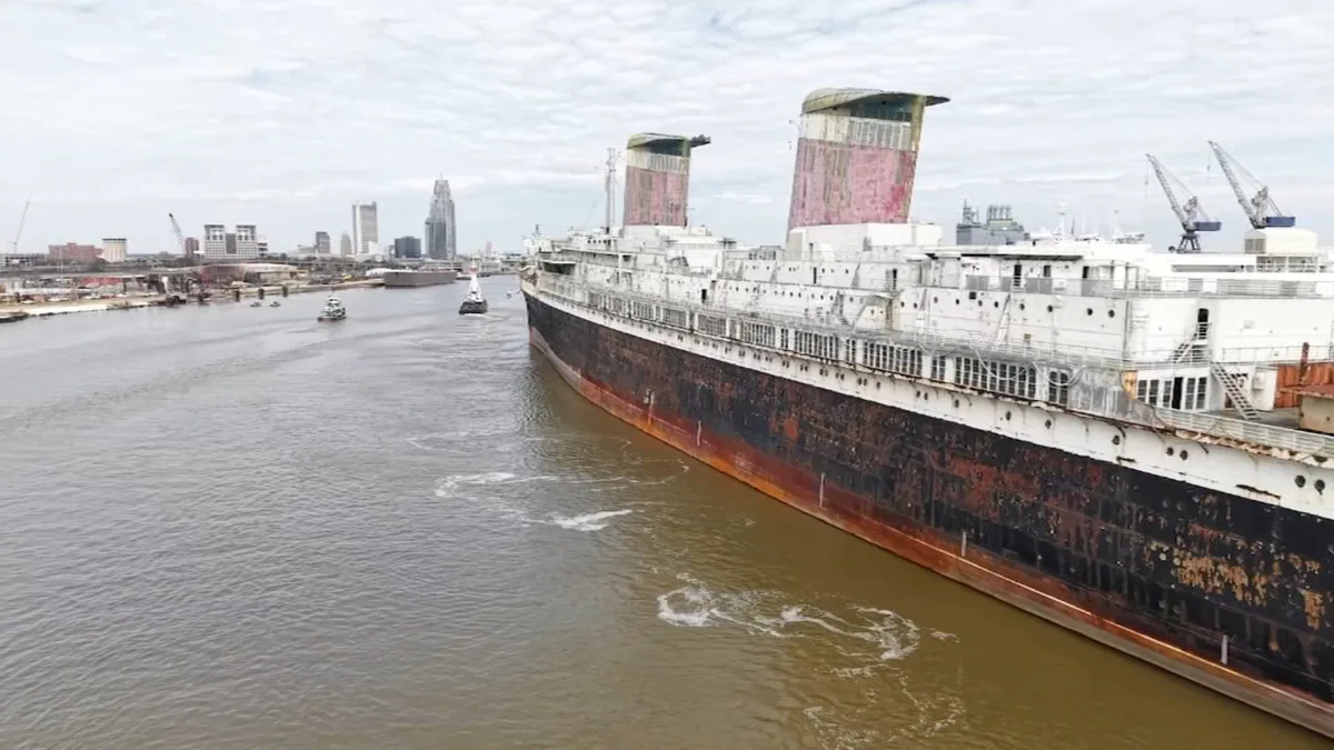 SS United States sinking date set to turn ship into world's largest artificial reef