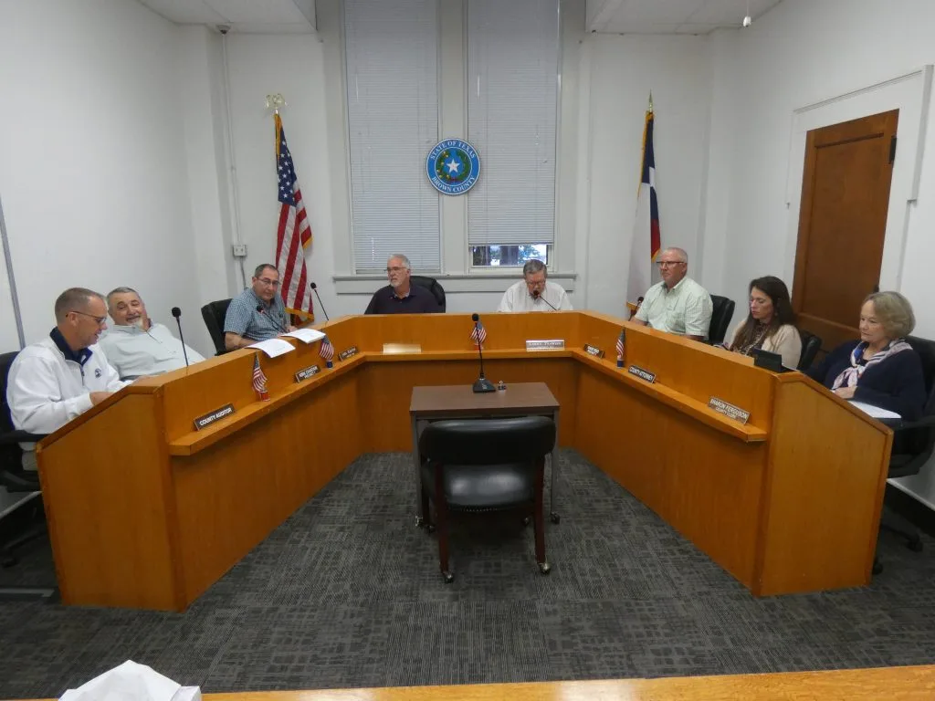 Commissioners Update Record Archive Plans