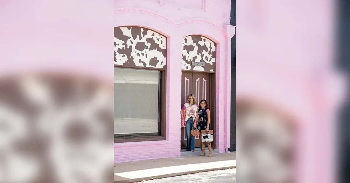 'Sisters Out West' to open Aug. 1 in downtown Floresville