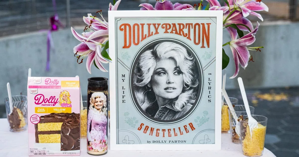 Tennessee lawmakers pitch 9-25 as '9 to 5 Day' for Dolly Parton