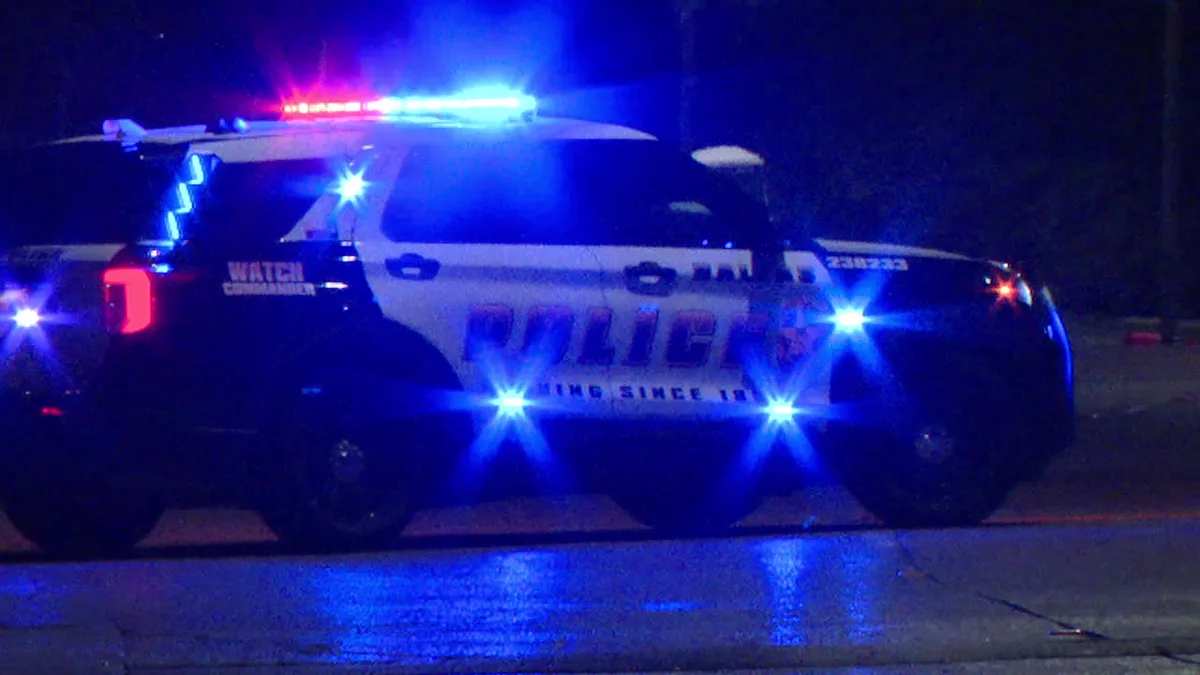 Southeast Dallas shooting victim identified as 24-year-old Kenneth Ray Turner Jr.