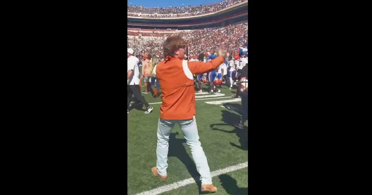 Viral video: Texas fan permanently banned from DKR Stadium