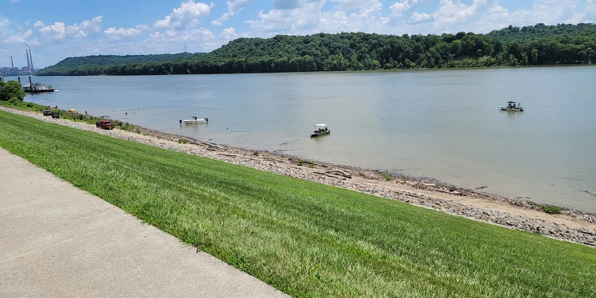 Man dies trying to retrieve remote-control boat from the river, coroner confirms