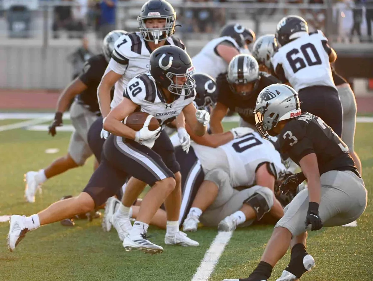 Chargers make a border run and roll to 60-7 victory