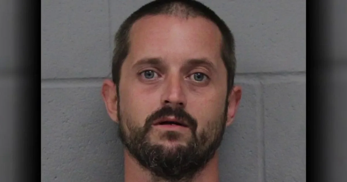 Houston man arrested for threatening governor's office over online content restrictions: affidavit