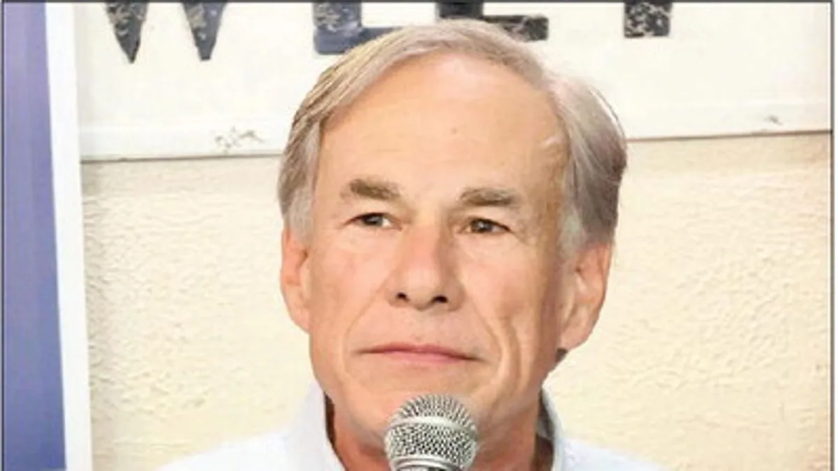 Gov. Abbott stumps in Hutto