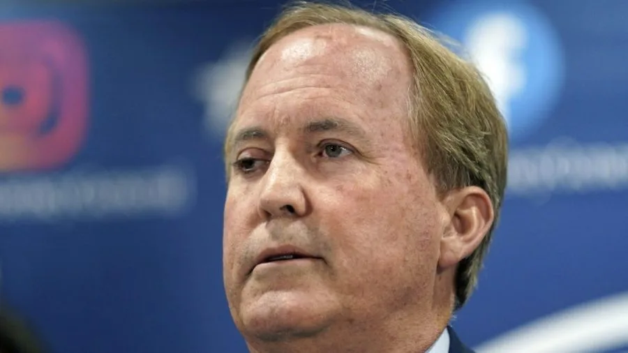 Paxton campaign stops in McAllen for rally