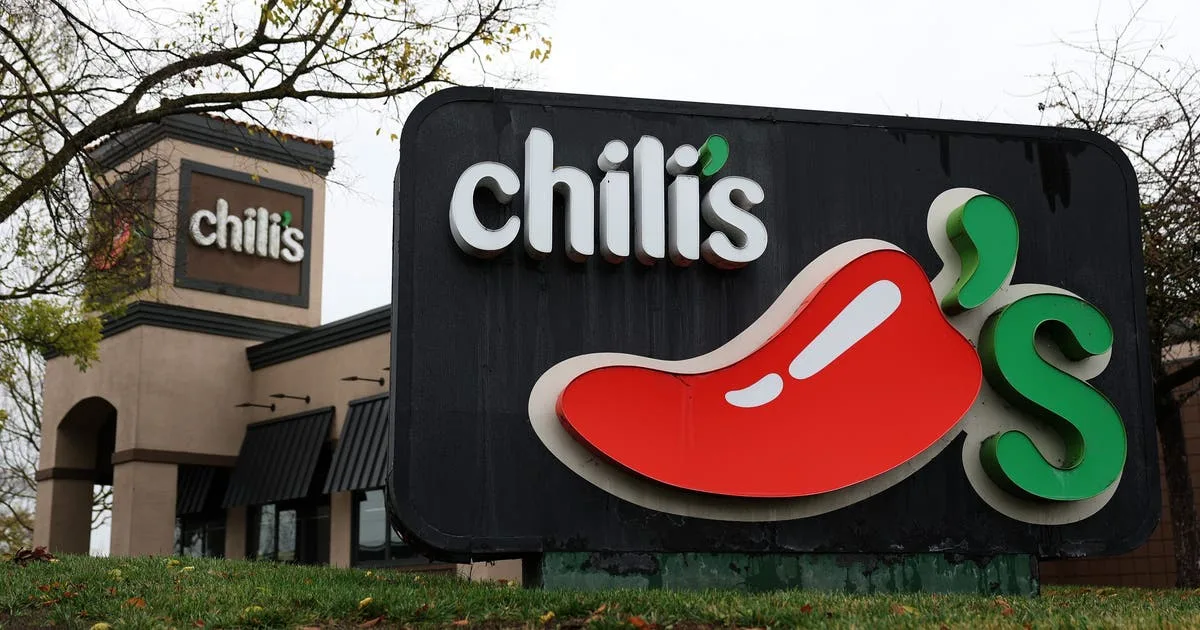 Margarita mix-up at North Carolina Chili's leaves customers with chemical burns