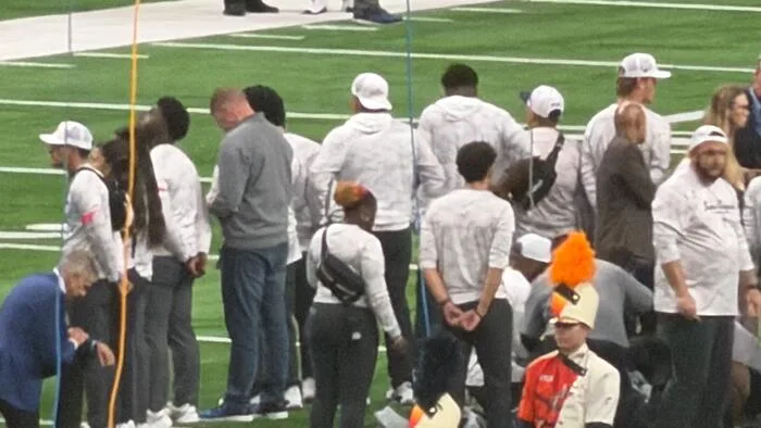 Military service member hospitalized after fall during rappelling demonstration at UTSA football game in San Antonio