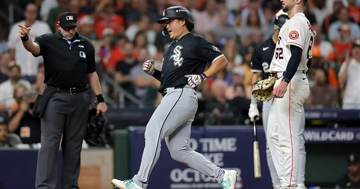White Sox beat Astros 6-3 in Game 1 of AL wild-card series