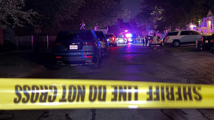 Man killed in mobile home park shootout on Northeast Side, BCSO says