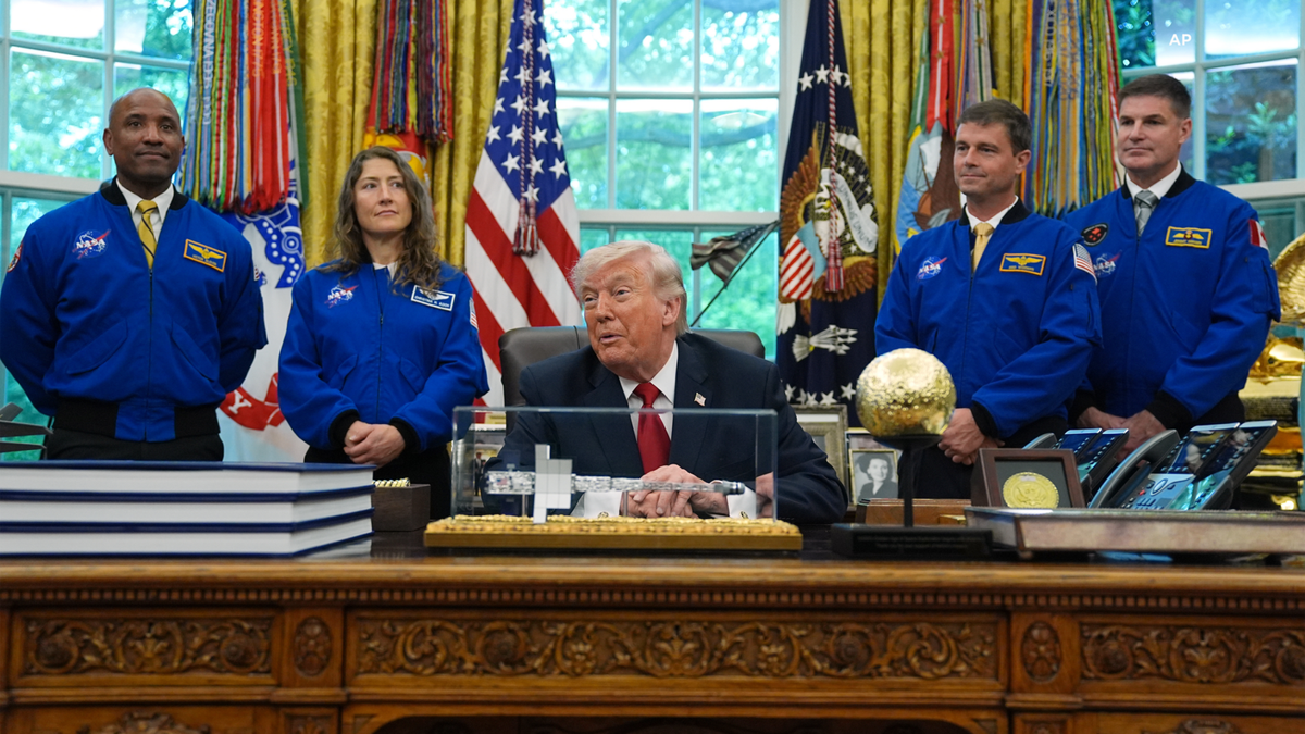 Trump to honor Artemis II astronauts at NASA's Johnson Space Center in Houston