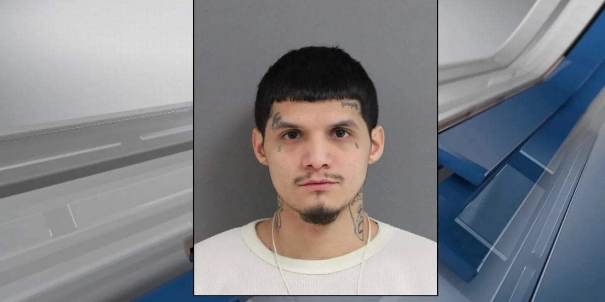 Man accused of robbing Lufkin store at gunpoint for $12 in candy bars