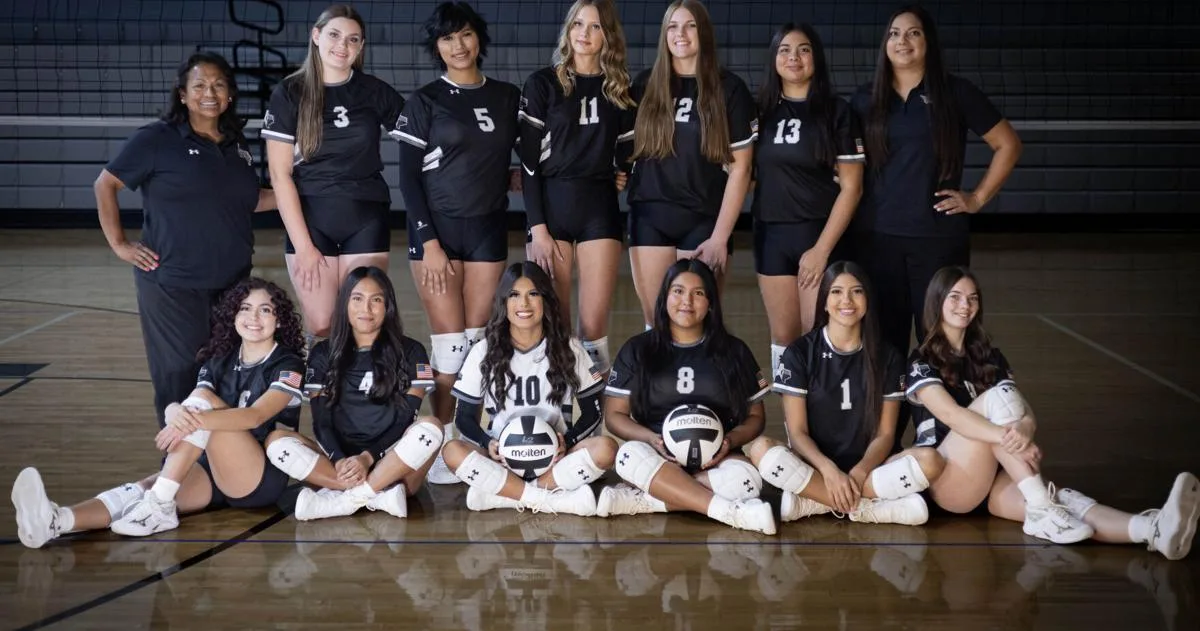 Center Point volleyball falls to Junction in 5-set district battle