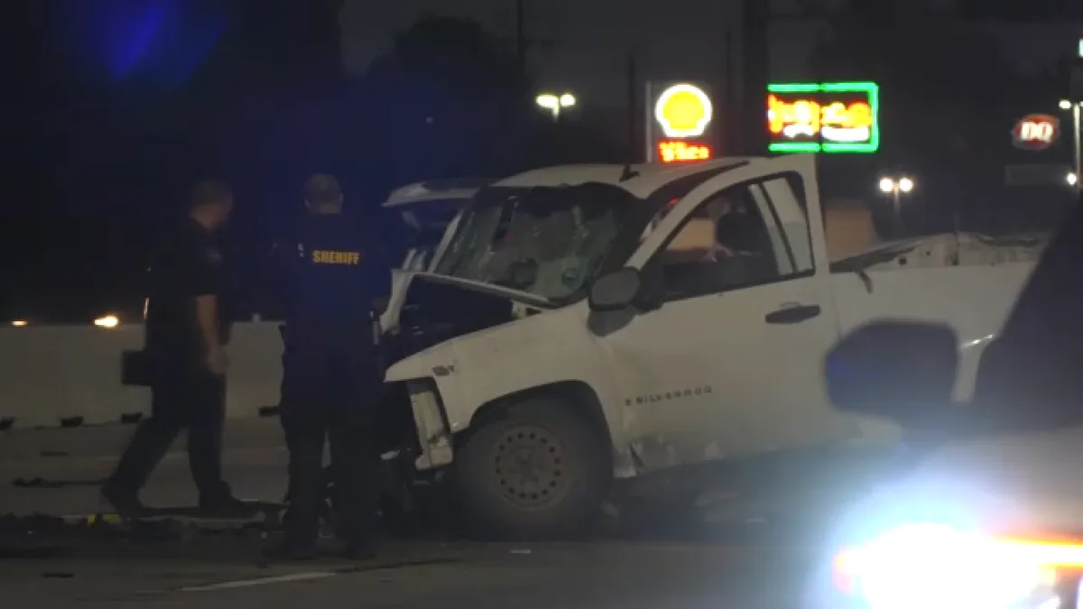 Woman killed in crash with drunk wrong-way driver on Eastex Freeway, HCSO says