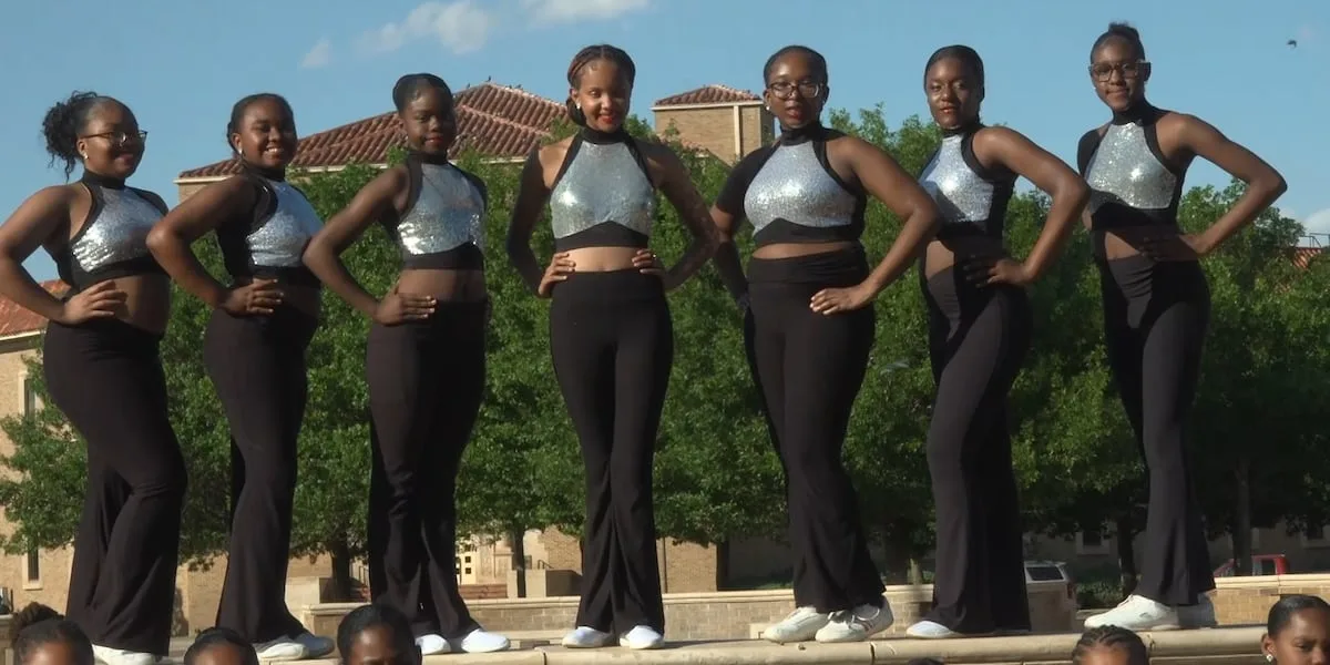 Elevate Cheer and Dance hosting car wash, popcorn fundraiser to pay for new uniforms